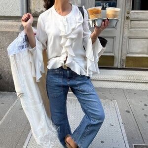 Meet your Posher, Dawn